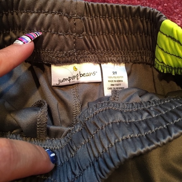 Jumping Beans shorts - Picture 2 of 4